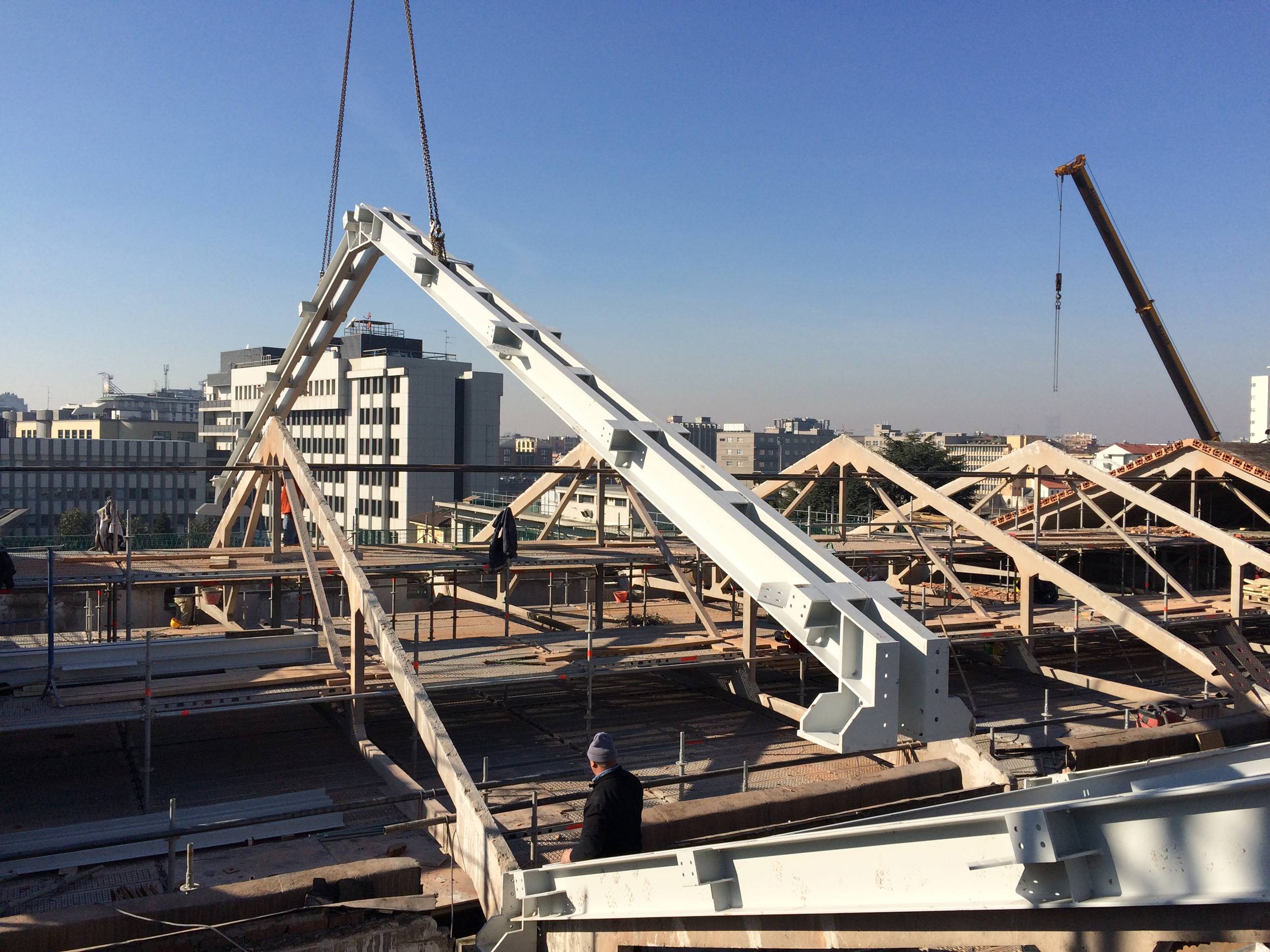 leoni-carpenteria-prada-03